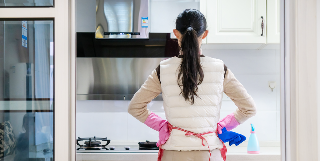 How to Keep Your Kitchen Hood Sparkling Clean with Minimal Effort