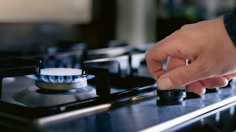 Gas Hob Safety Tips: How to Cook Safely and Efficiently in Your Home ...